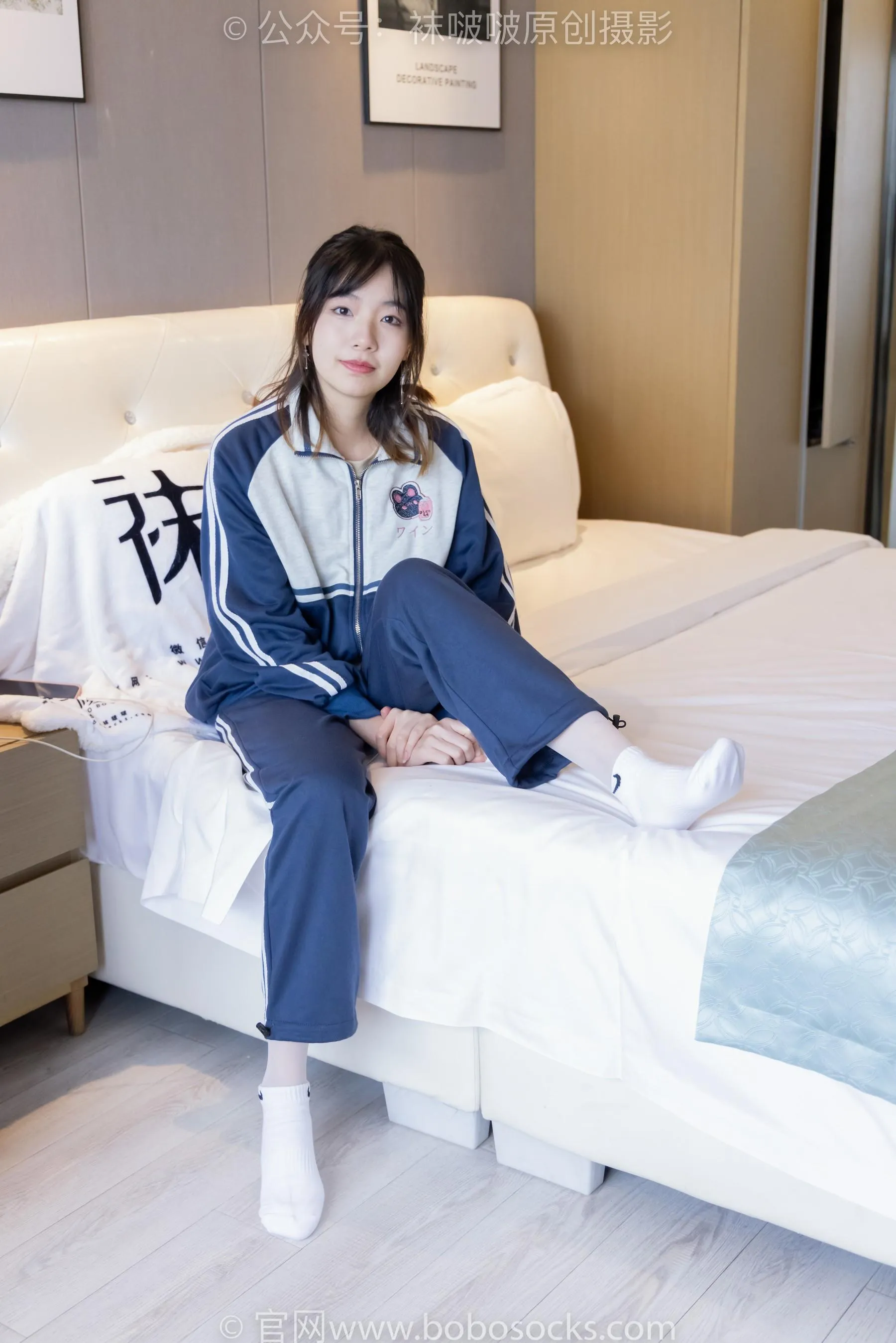 [BoBoSocks袜啵啵]NO.226 小甜豆-运动鞋、白棉袜、白丝 [87P]插图